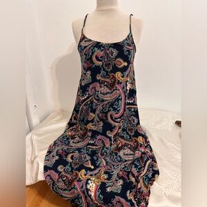 Pink stitch Elegant Paisley Maxi Dress with Spaghetti Straps